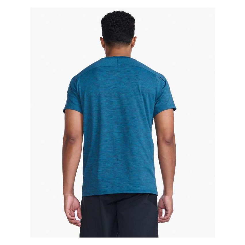 2XU Men's Motion  Short Sleeve T-Shirt Blue