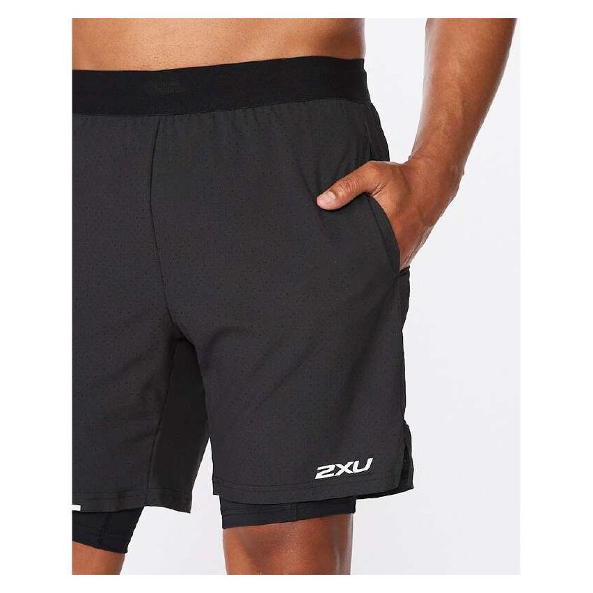 2XU Men's Aero2 Shorts -In-1 7 Inch -Black
