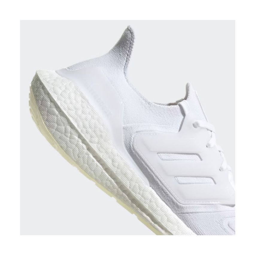 Adidas Mens Ultraboost 22  White Shoes