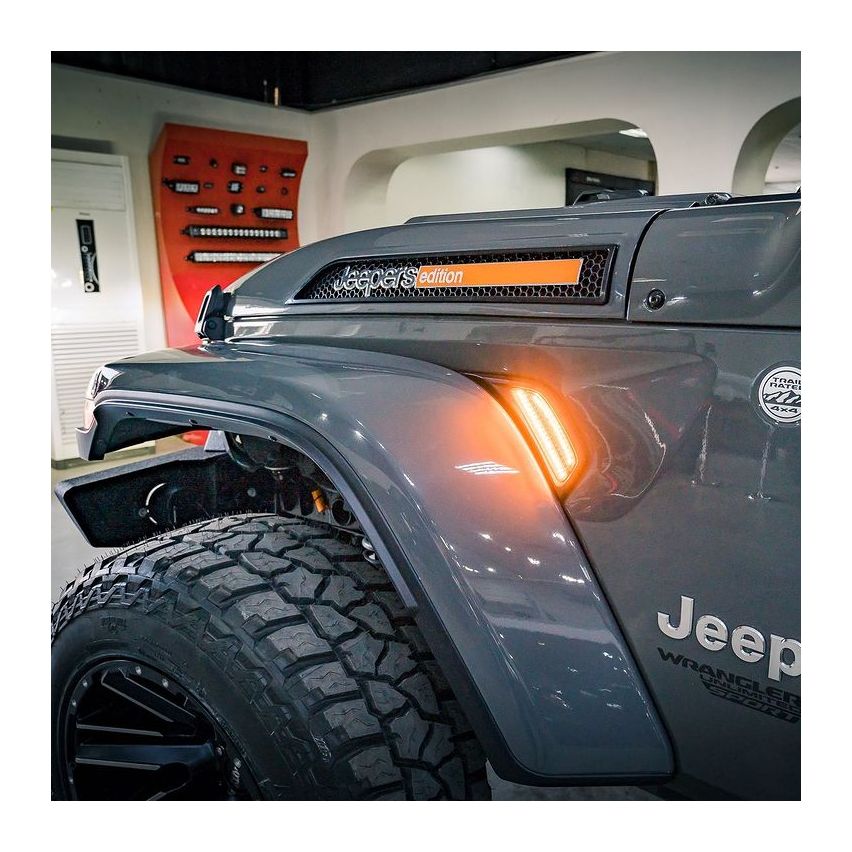 Jeepers Front Fender Side Marker Light for Jeep Wrangler JL